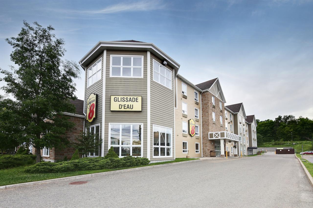 Super 8 By Wyndham Québec Dış mekan fotoğraf